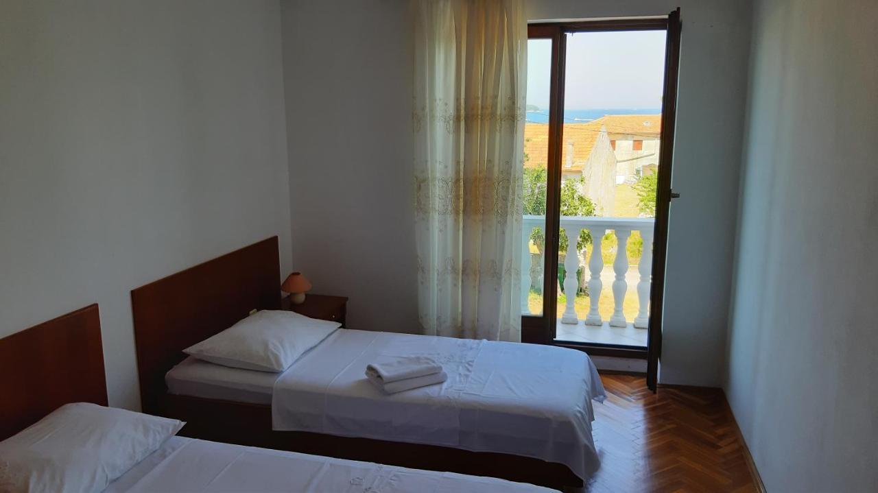 Apartmani Ždrelac Екстериор снимка